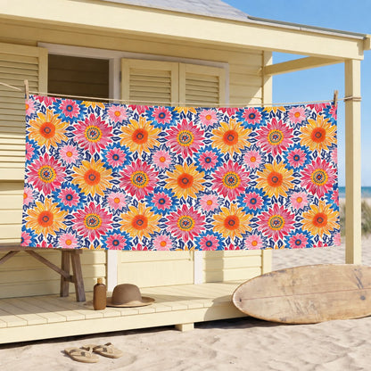 Sunsplash Petals beach towel — additional lifestyle scene